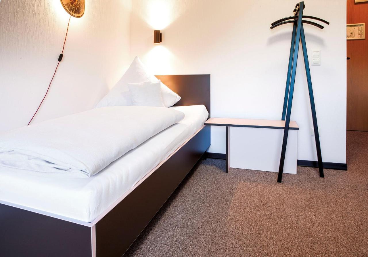 Gaestehaus St Theresia Bodensee Eriskirch Luaran gambar