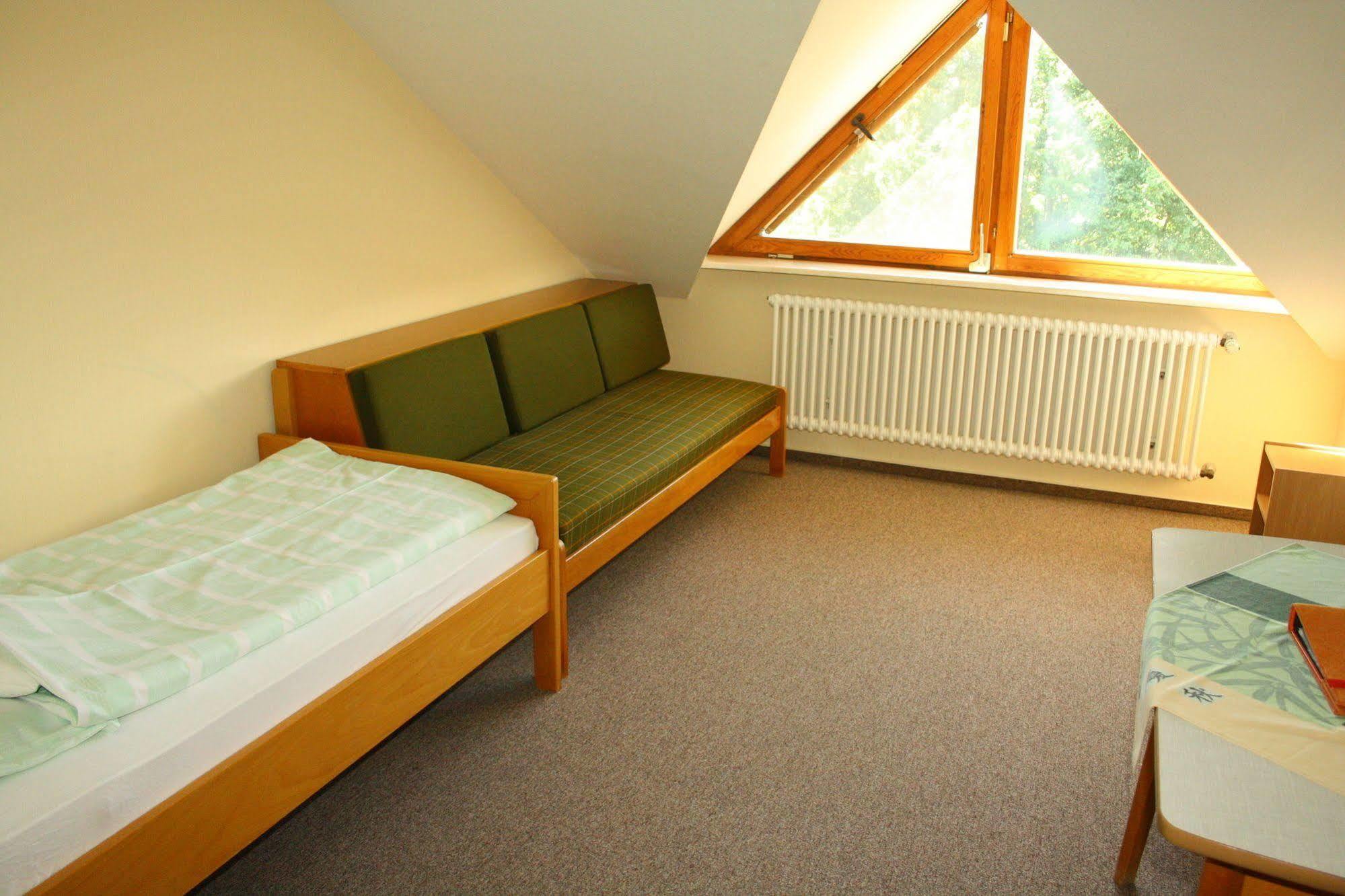 Gaestehaus St Theresia Bodensee Eriskirch Luaran gambar